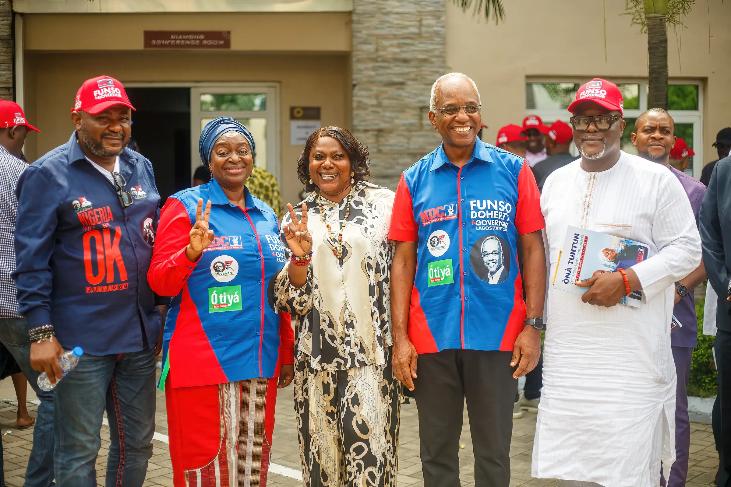 Funso Doherty with people at the unveiling of Tolani Animashaun and the Ọ̀nà Tuntun manifesto.